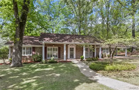 2946 Firethorn Dr, Tuscaloosa, AL 35404