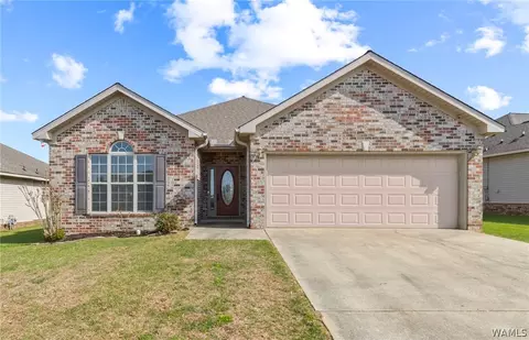 12375 Huntington Village Dr, Northport, AL 35475