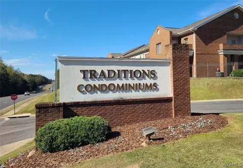 3218 Veterans Memorial Pkwy #713, Tuscaloosa, AL 35404