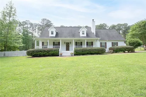 15420 Stonehedge Cliffs Rd, Northport, AL 35475