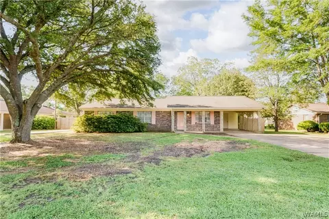 6709 Flatwoods Rd, Northport, AL 35473
