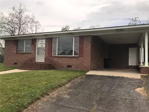 1125 2nd Ave NE, Fayette, AL 35555