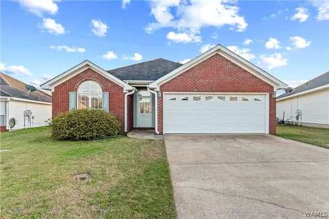 4701 Madison Cir, Northport, AL 35475