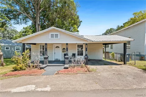 807 24th Ave, Northport, AL 35476