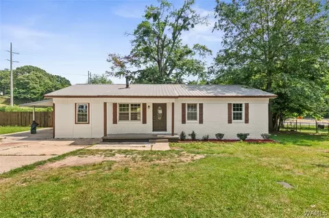 3433 Pinecrest Rd, Tuscaloosa, AL 35404