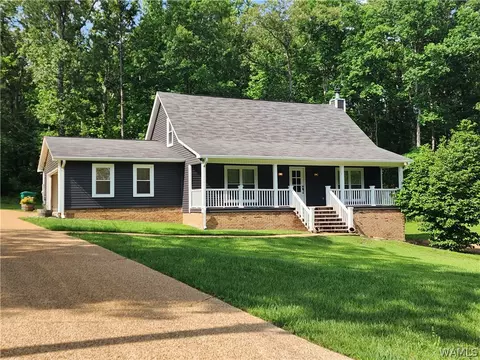 12929 N Country Dr, Northport, AL 35475