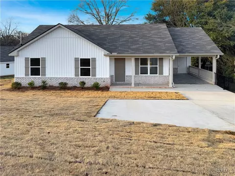 3604 Loop Rd, Tuscaloosa, AL 35404