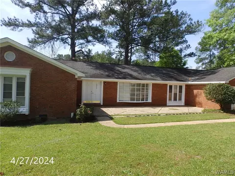 5617 Woodberry Ln, Tuscaloosa, AL 35405