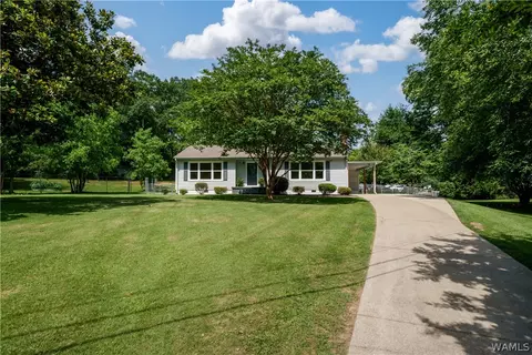 13 Elmira Dr, Tuscaloosa, AL 35405
