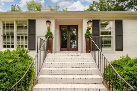 307 Woodridge Dr, Tuscaloosa, AL 35406