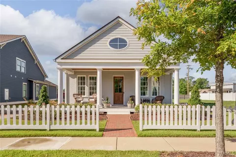 1525 Stillwater Cir, Tuscaloosa, AL 35406