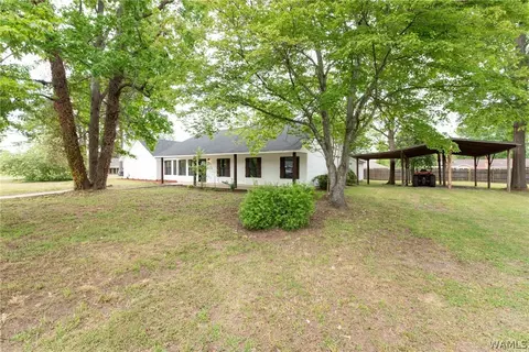 2352 5th Ave NW, Fayette, AL 35555