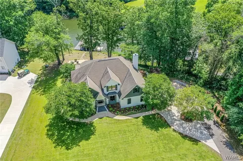 15075 Four Winds Rd, Northport, AL 35475