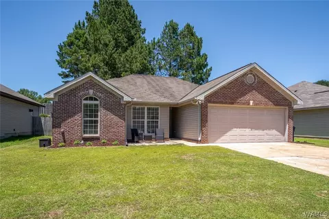 3000 Palmetto St, Northport, AL 35475
