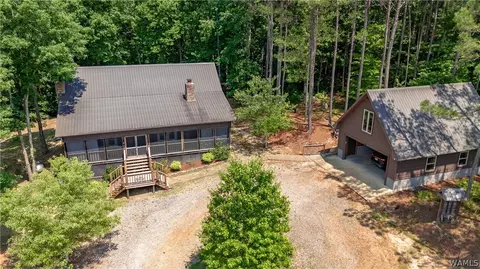 90 White Oak Lck, Fayette, AL 35555