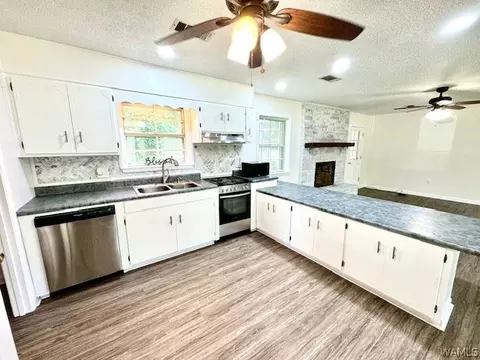 Kitchen - 501 Herbert St, Demopolis, AL 36732 photo 1 of 2
