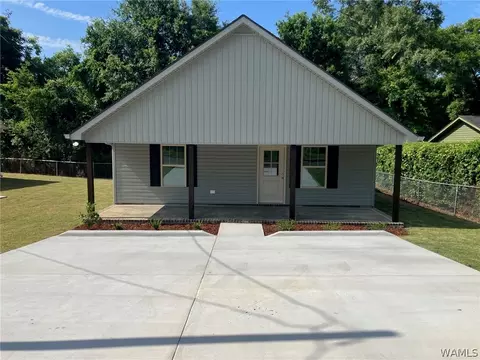 1511 17th St, Northport, AL 35476