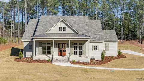 10775 Watercolor Ln, Northport, AL 35475