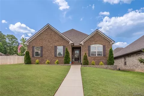 5536 Moores Cir, Northport, AL 35473