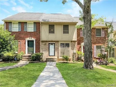 1703 Ashwood Ln, Birmingham, AL 35209