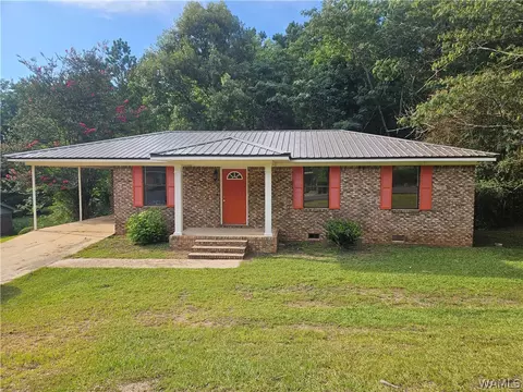 634 Duncan Dr, Thomasville, AL 36784