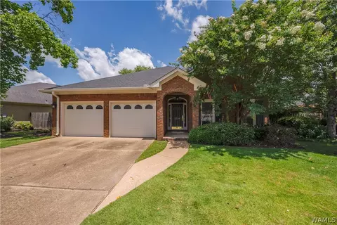 1634 River Ro Dr, Tuscaloosa, AL 35406