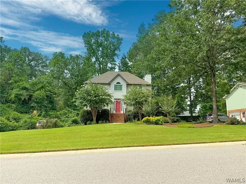 106 Top O Tree Ln, Hoover, AL 35244