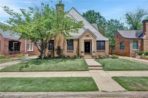 1021 Myrtlewood Dr, Tuscaloosa, AL 35401