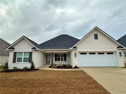 13926 Hemlock Dr, Northport, AL 35475