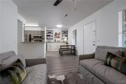 1009 12th St #17, Tuscaloosa, AL 35401