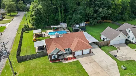 1650 26th E Ave, Tuscaloosa, AL 35404