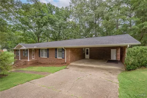 5609 Dove Creek Ave, Northport, AL 35473