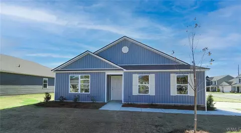 2813 Trestle Park Cir, Northport, AL 35473