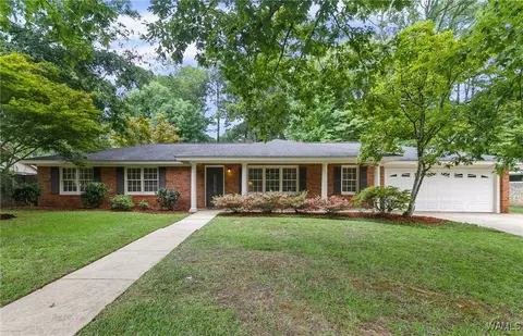 1943 Woodridge Rd, Tuscaloosa, AL 35406