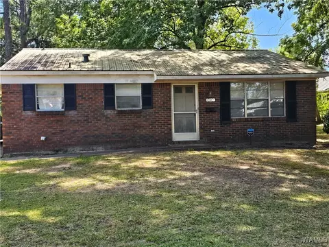 209 Gray St, Linden, AL 36748