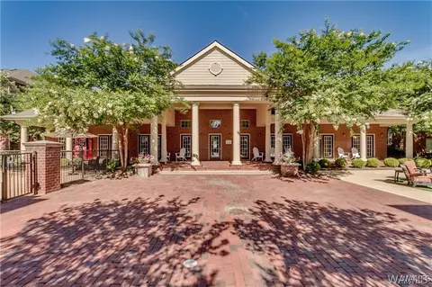 1901 5th Ave E #2215, Tuscaloosa, AL 35401