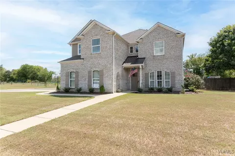 11734 Meadowlawn Dr, Moundville, AL 35474