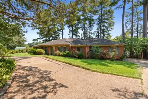 2500 Shoal Pl, Northport, AL 35473