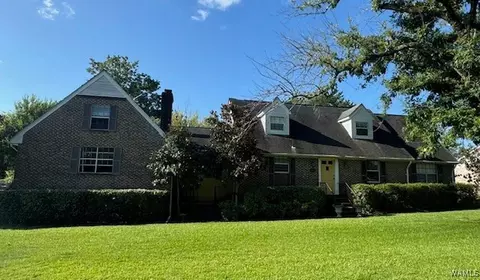 1803 Vine Ave, Demopolis, AL 36732