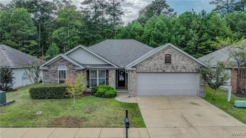 5110 Blackstone Ln, Northport, AL 35473