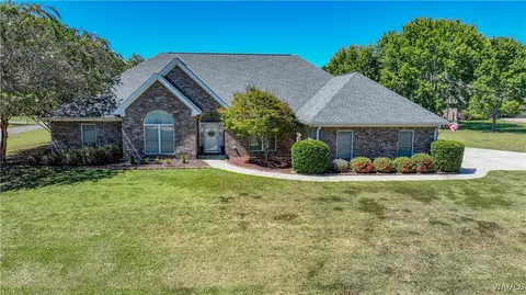 16014 Carmel Bay Dr, Northport, AL 35475