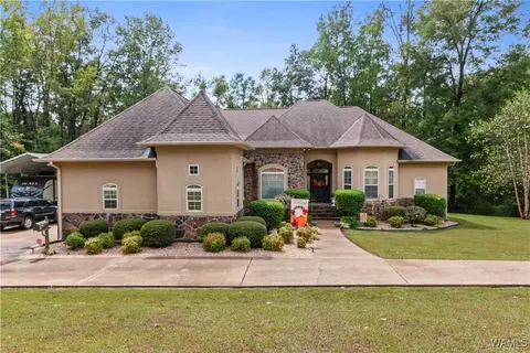 437 16th St NW, Fayette, AL 35555