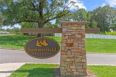 5285 Summerfield Dr E, Tuscaloosa, AL 35404
