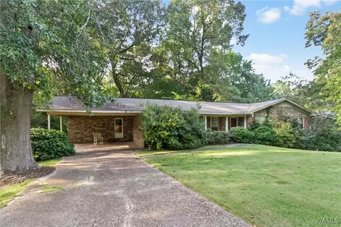 4922 Emerald Bay Dr, Northport, AL 35473