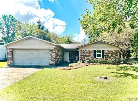 1717 Mauvilla Dr, Demopolis, AL 36732