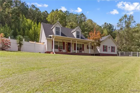 2488 Temple Ave S, Fayette, AL 35555