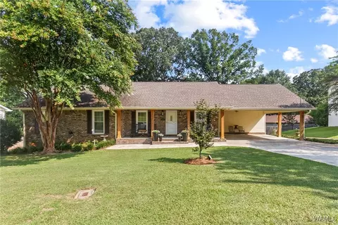 3754 Destin Ln, Northport, AL 35473