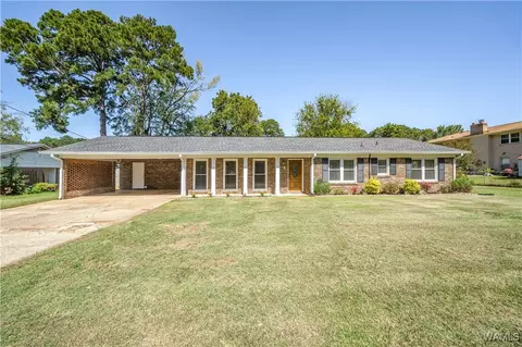3106 31st St, Northport, AL 35476