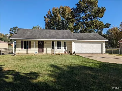 6608 Johnson Rd, Tuscaloosa, AL 35401
