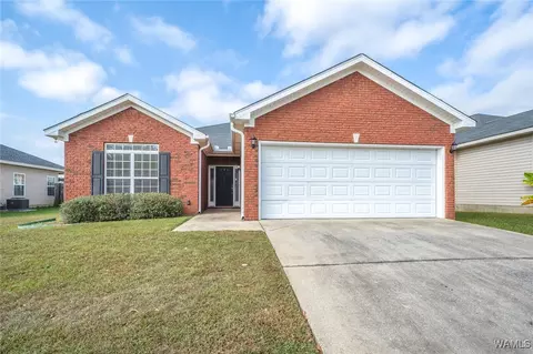 2442 44th Ave, Northport, AL 35476